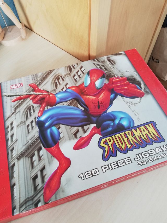 Lote x4 puzzle Spiderman, Dinosaurios, Pinocchio