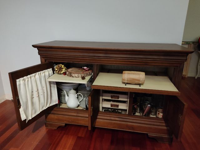 Mueble auxiliar cerezo macizo de segunda mano por 800 € en Erandio en