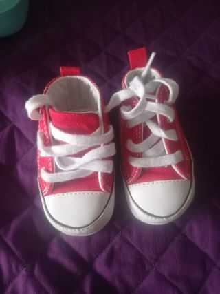 converse rojas bebe