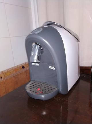 Cafetera Fagor Stracto de segunda mano por 39 EUR en Valdepeñas de Jaén en  WALLAPOP