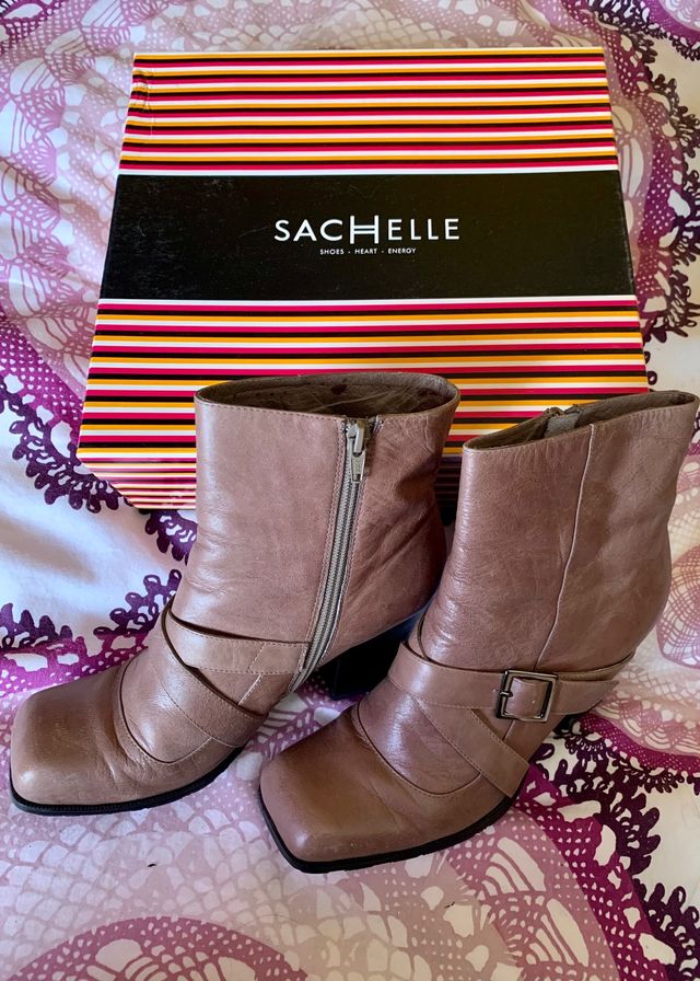 Botines Tacón Piel Marrón Sachelle talla 39