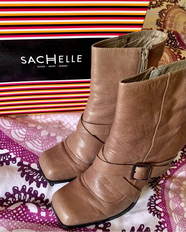 Botines Tacón Piel Marrón Sachelle talla 39