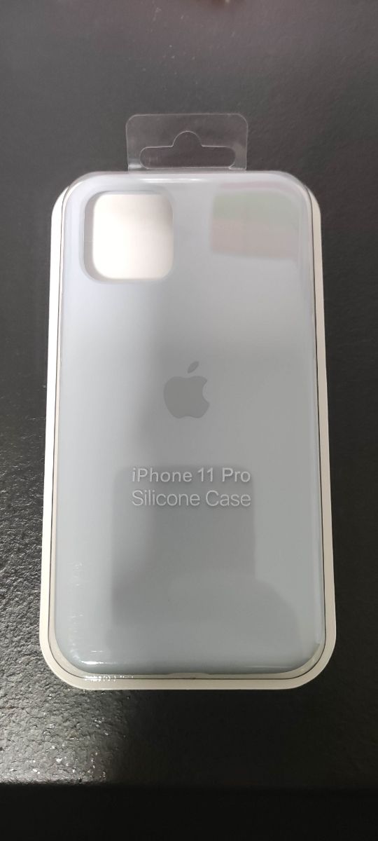 Funda Iphone 11 Pro nueva!!