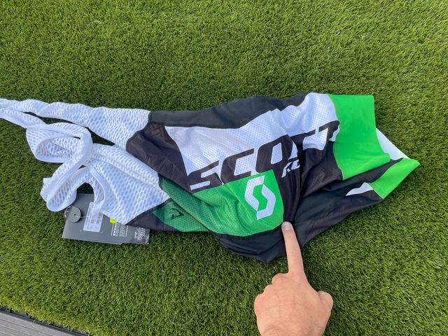 Maillot ciclismo SCOTT Precio por unidad 50€