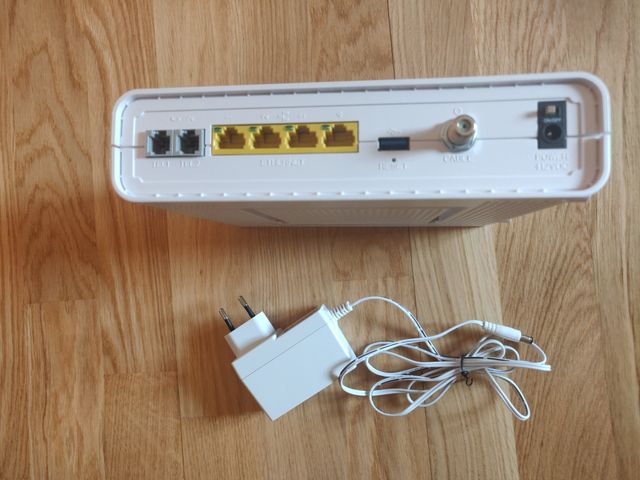 Router wifi Vodafone CBN CH6643E