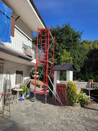 Alquiler escalera 10 metros