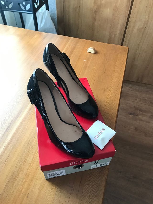 Zapatos Guess originales 37 / 38