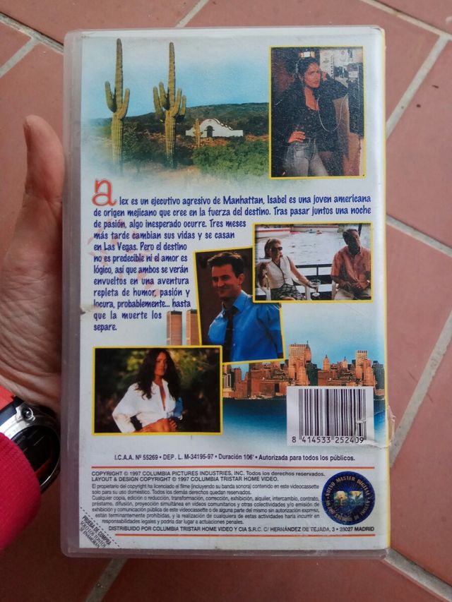 película " Sólo los tontos se enamoran", VHS