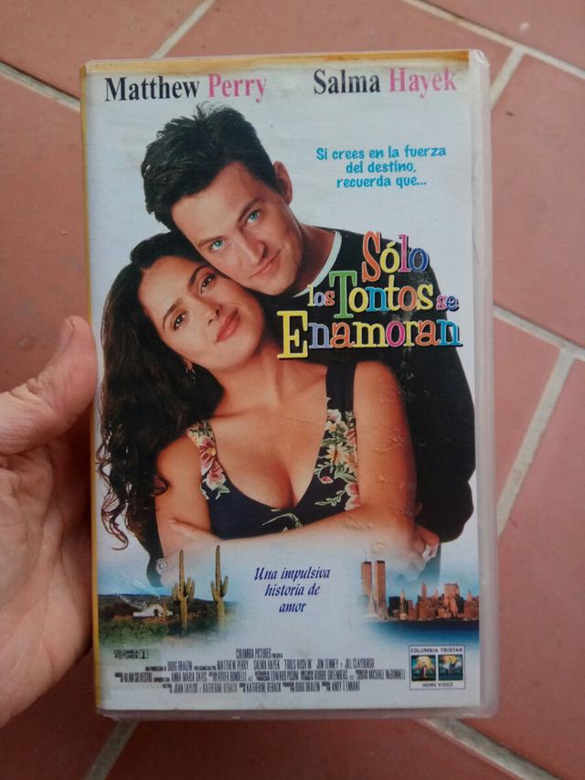 película " Sólo los tontos se enamoran", VHS