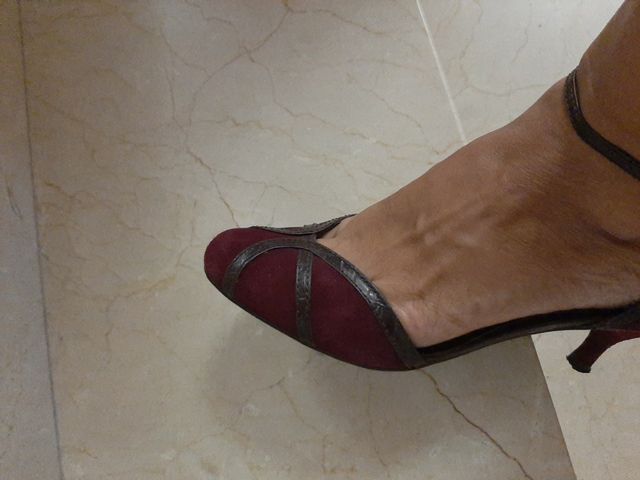 zapatos de señora, de piel, número 37.