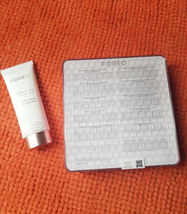 FOREO Estuche LUNA 3 + Serum (NUEVO)