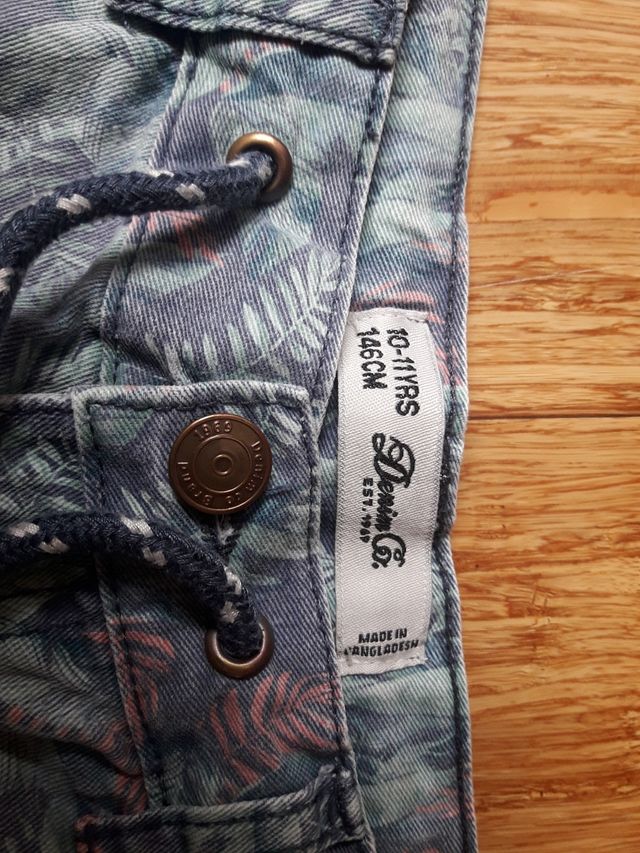 Bermudas niño