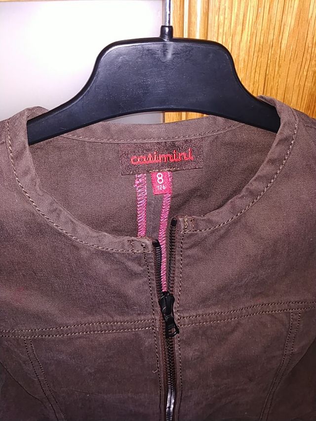 1 chándal, 1 vestido catimini, 1 sudadera