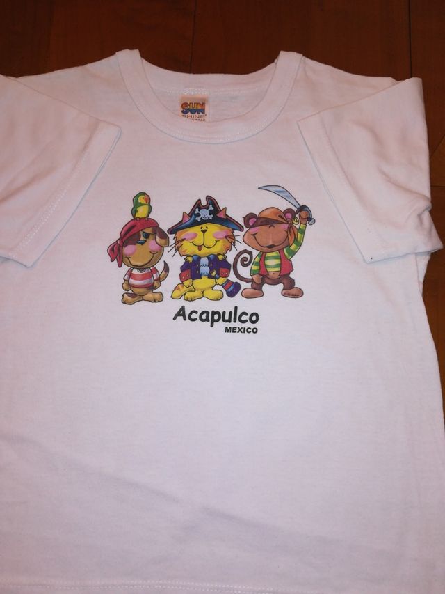 Camisetas varios estampados.