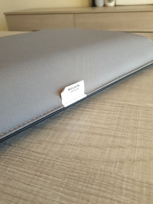 BELKIN de escritorio para cualquier portatil