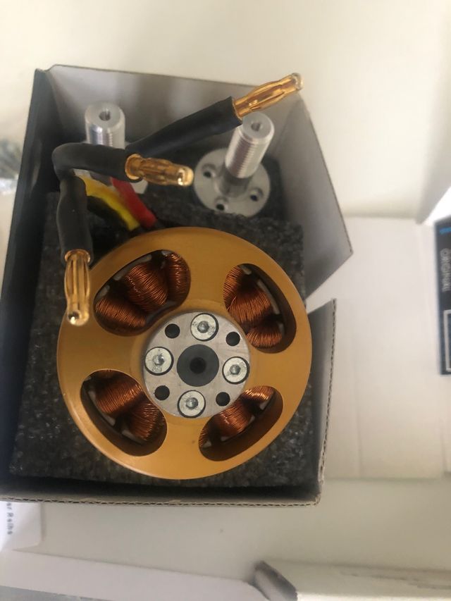 Motor AXI 5330/F3A y JETI Master Basic 90 OPTO RC