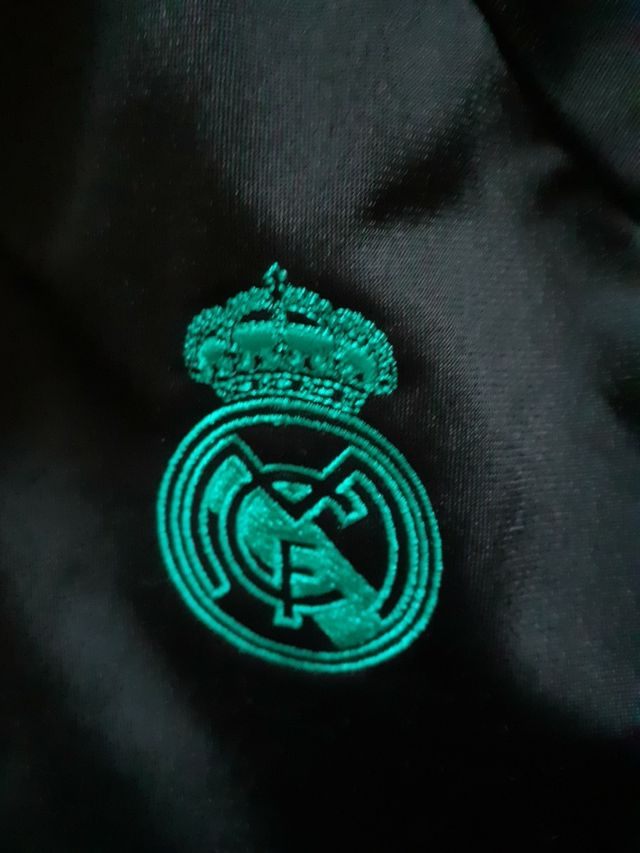 chaqueta oficial Real Madrid
