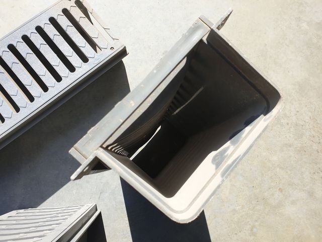 arqueta y canalizaciones