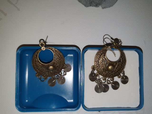 pendiente cristian lay