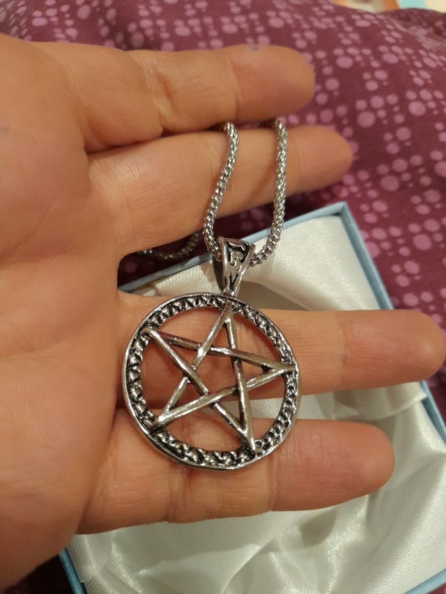 ESTRELLA MASONICA PENTAGRAM