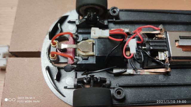 Scalextric adaptador guía con cables