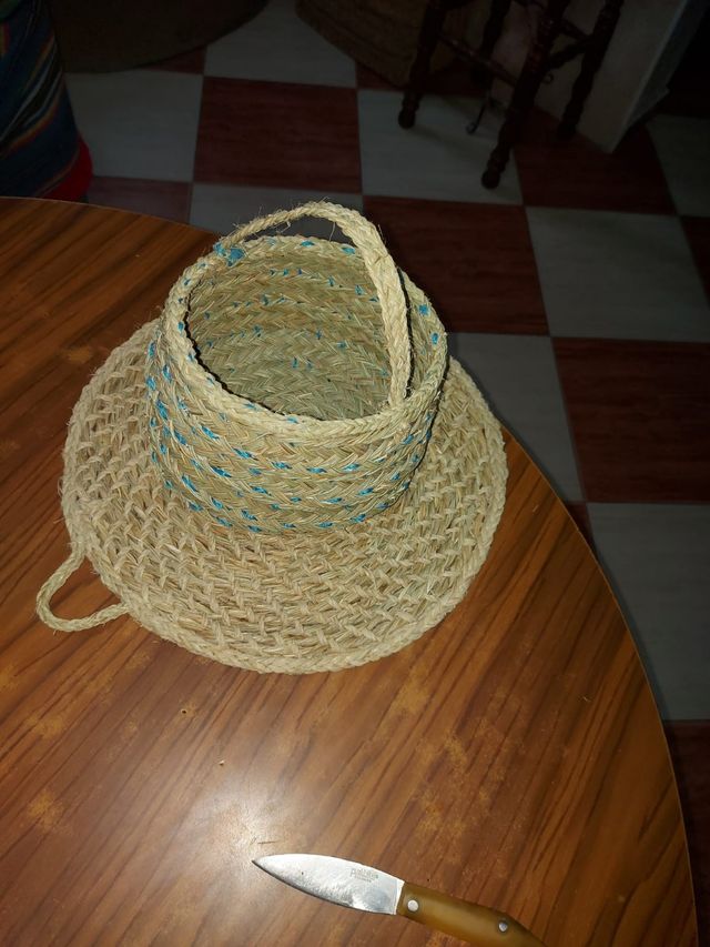 cesto y posa ollas calientes