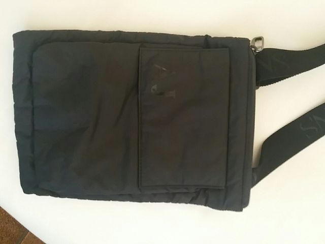 Bolso negro sport Armani Jeans