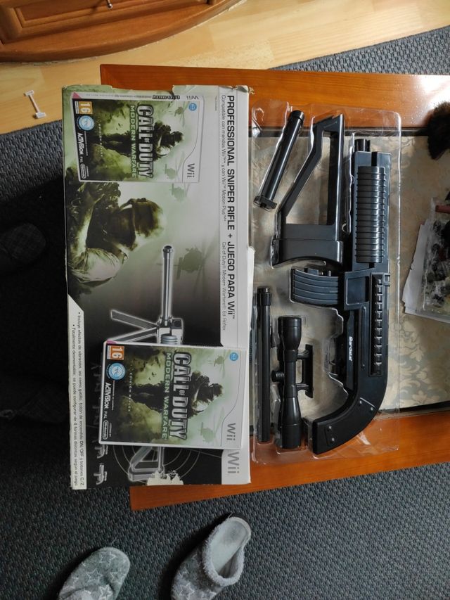 rifle + juego call of duty  modern Warfare