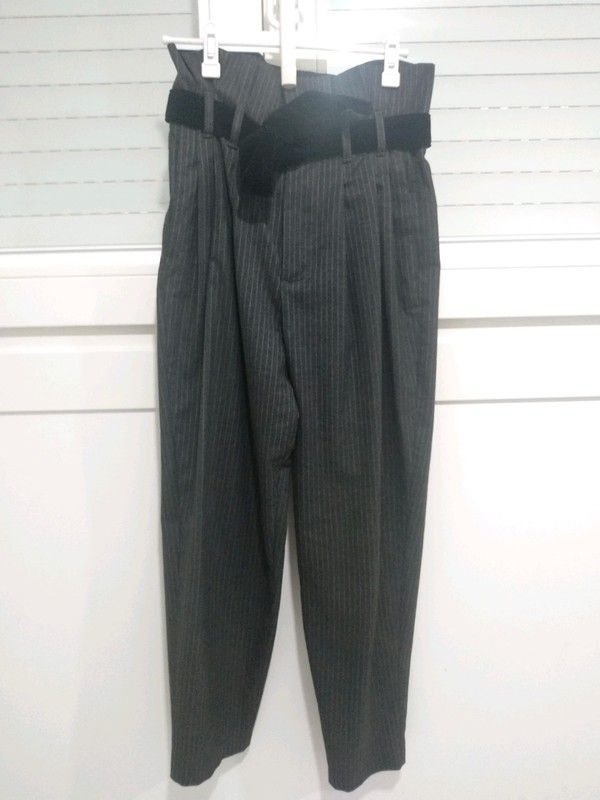 Pantalón cintura alta