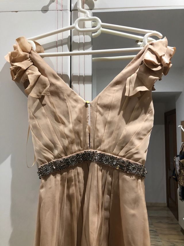 Vestido seda nude