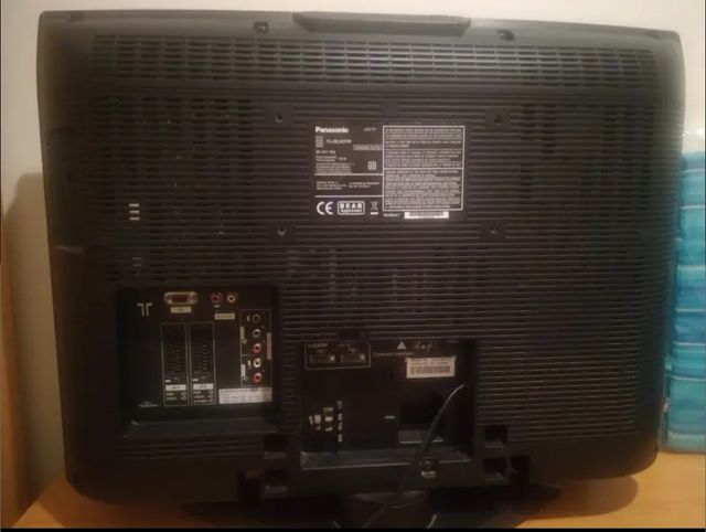 TV Panasonic LCD, modelo: TX-26LMD70F