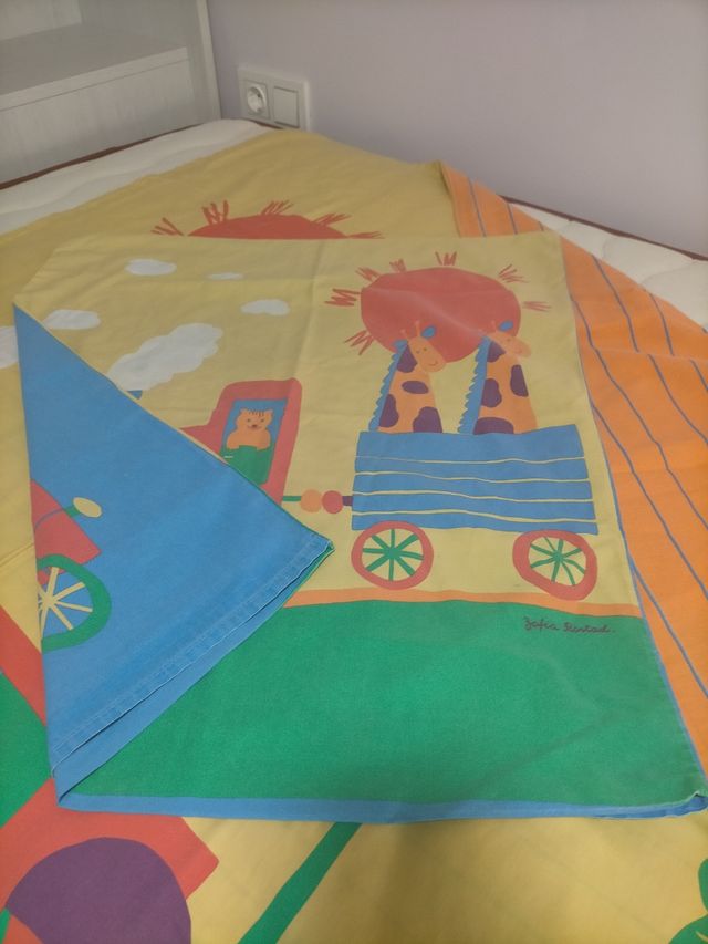 Funda nórdica infantil de Zofia Rostad. Animalitos