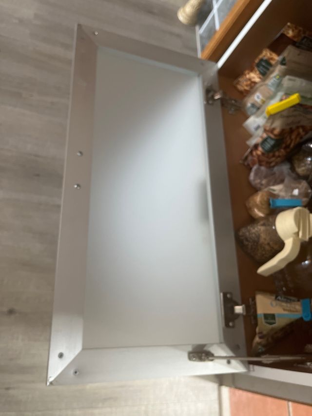 Vitrina lacado blanco madera maciza nogal