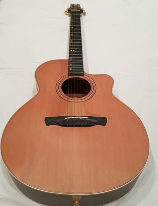 Guitarra Alhambra segunda mano en Barcelona en WALLAPOP