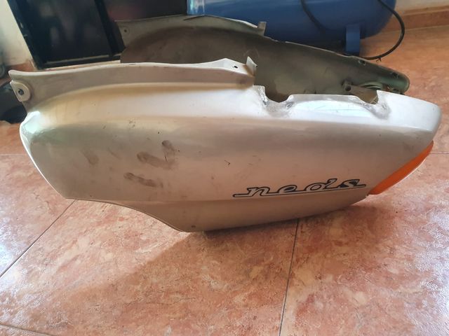 Ocasion!!! Carcasas traseras yamaha neos
