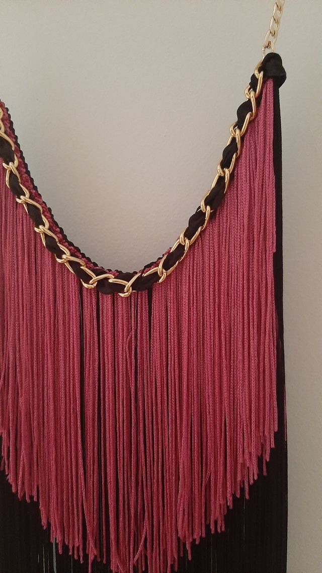 collar de flecos
