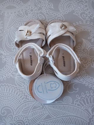 Sandalias Mayoral de segunda mano por 25 EUR en Olite en WALLAPOP