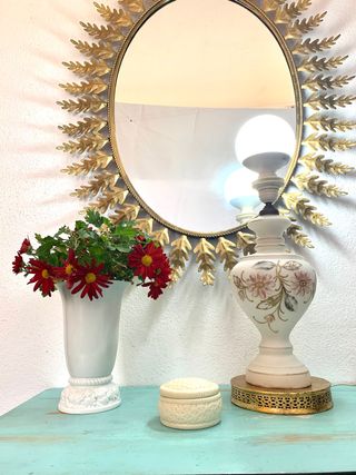Antigua lámpara de mesa