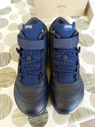 Botas de Goretex para niños. Botas Camper para niños con velcro.Camper  Goretex para niño