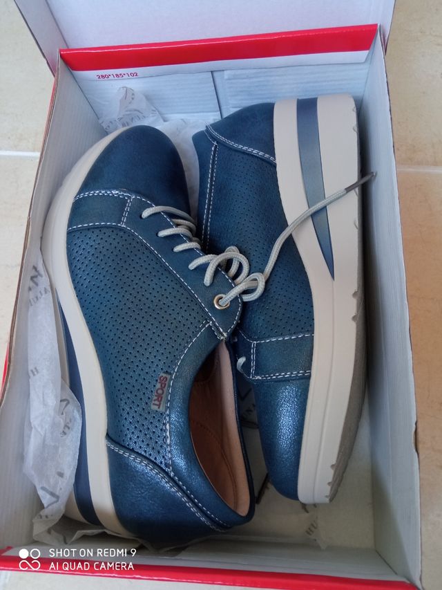 Zapatillas talla 36 de cuero Made in Spain NUEVAS