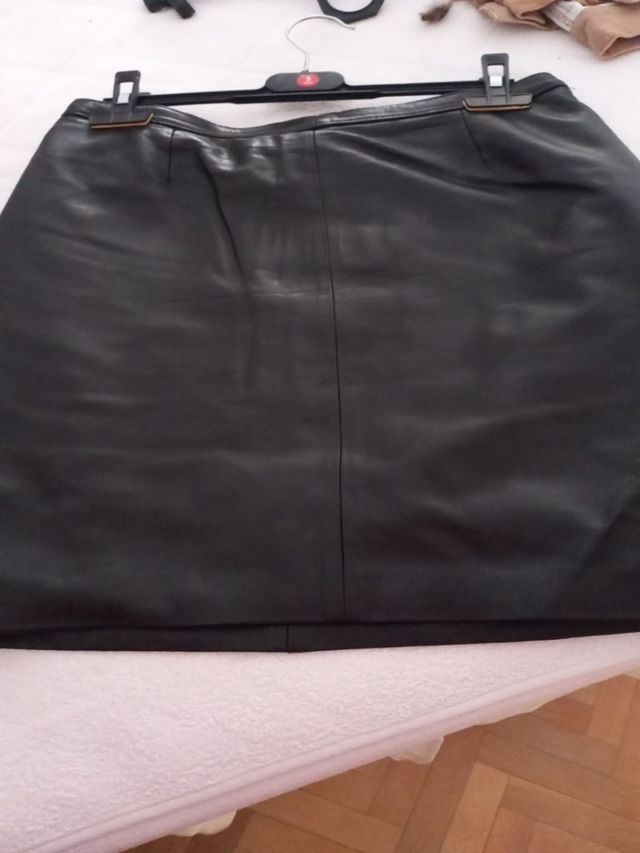 falda negro de cuero auténtico