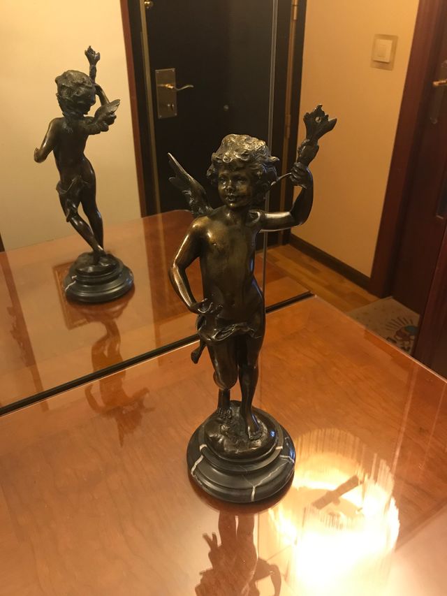 Figura Angel de bronce