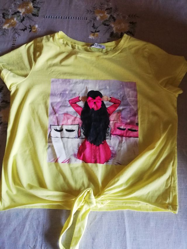 Original camiseta amarilla