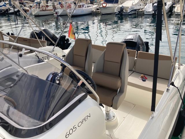 QUICKSILVER ACTIV 605 OPEN - Plan Premium