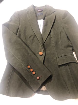 Americana ante verde de mujer de segunda mano por 15 EUR en Girona en  WALLAPOP
