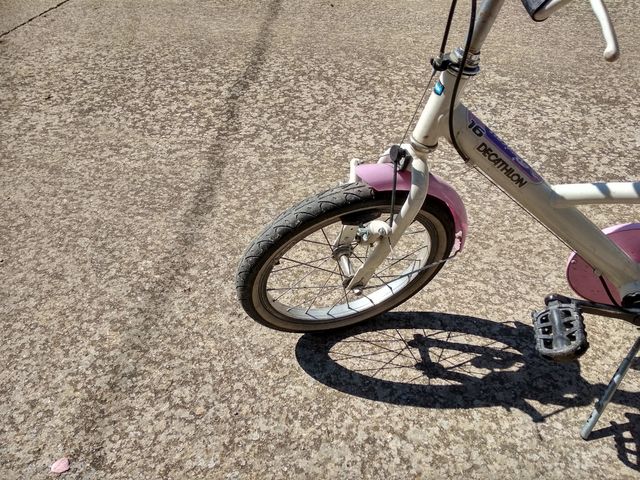 Bicicleta niña 4 a 6 años.