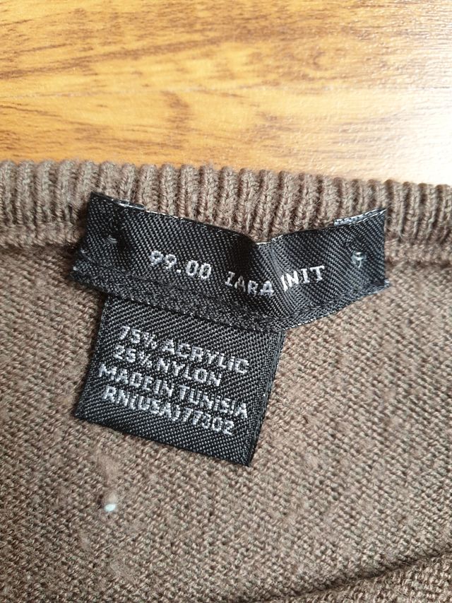 Jersey de punto fino. Zara