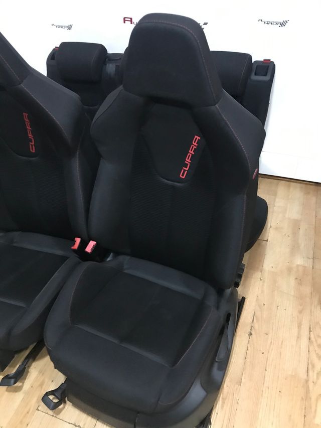 Cupra 290BE Bucket seat white trim cracked! Cupra 290BE Bucket seat white trim cracked!