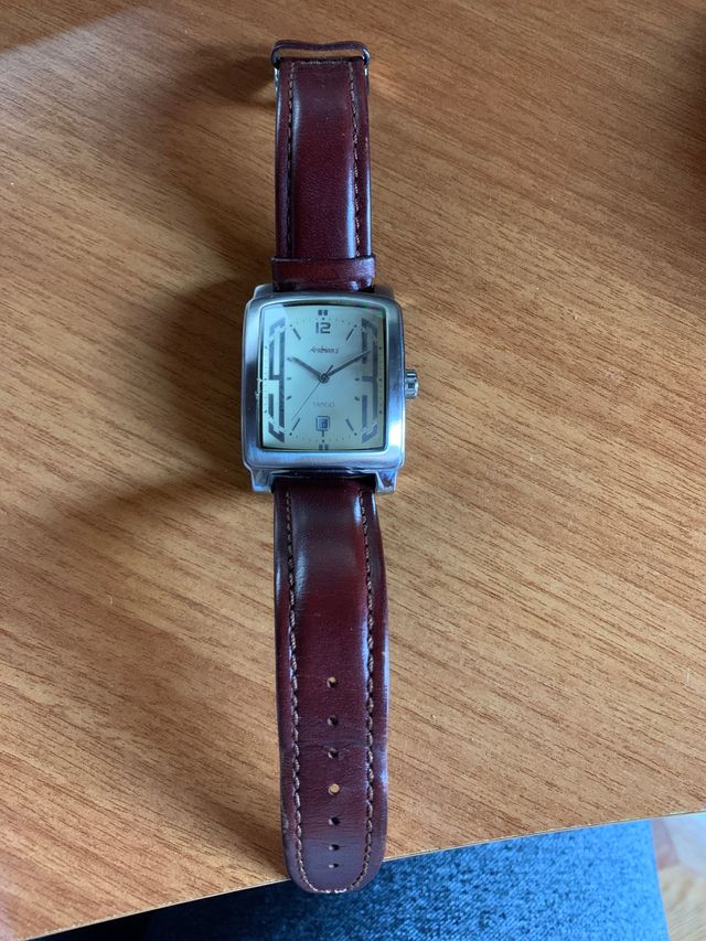 Reloj clásico Arabian's Tango