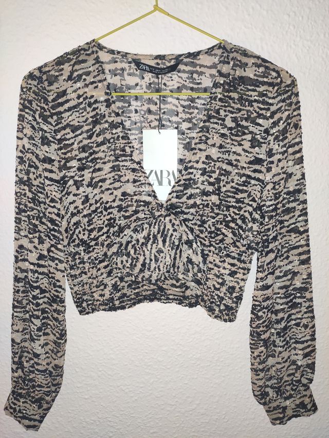 Blusa estampado animal de Zara